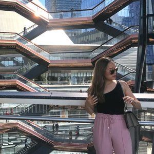 Meet your Posher, Becky